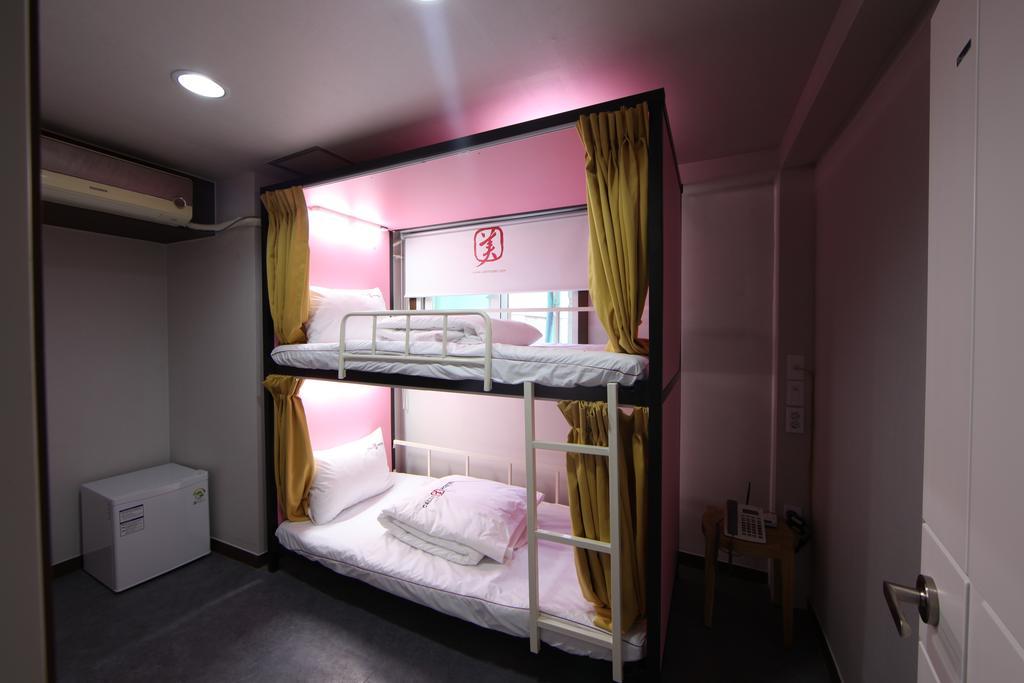 Calli Hostel Пусан Экстерьер фото